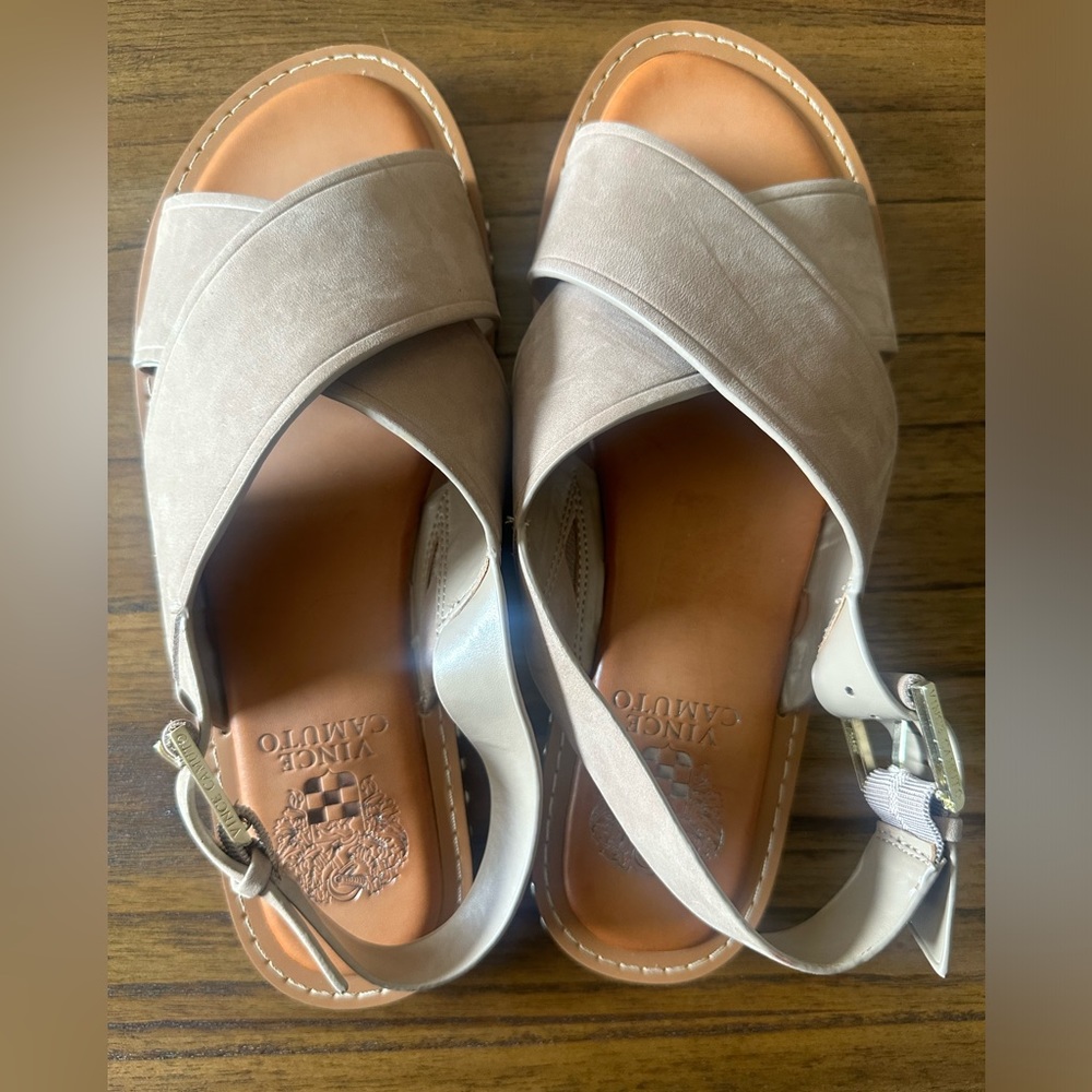 NEW Vince Camuto Leather Adjustable Crossband Women’s Sandals Ceemilo Tan 7.5 - Picture 4 of 9
